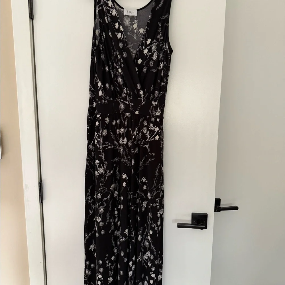 Floral Black Jumpsuit - Picture 2 of 3